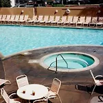 Anaheim Marriott Suites 